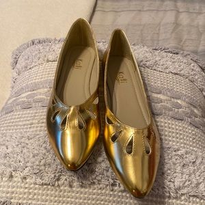 Polyurethane Kalli women shoes. New never worn. 20  per pair. All 7 pair for 28$